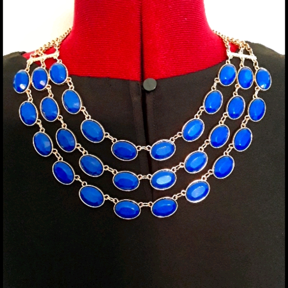 Bijoux Terner azure blue three strand necklace NWT